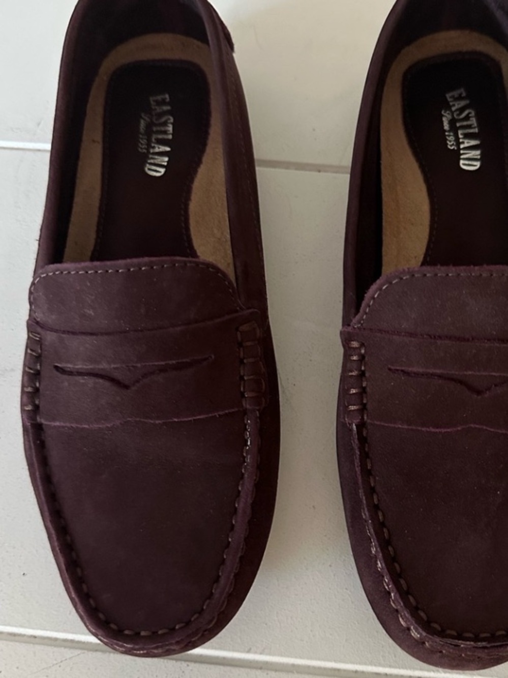 Suede Penny Loafers in Burgundy Purple Size 8 Eastland Driving Loafers